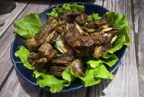 牛排骨吃瓜,一场味蕾的盛宴