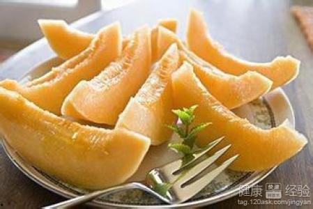 吃哈密瓜 咳嗽,揭秘夏日美食背后的健康隐患