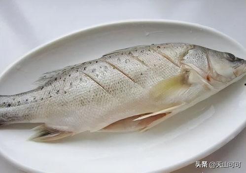 带你吃瓜活鲈鱼,体验别样美食之旅