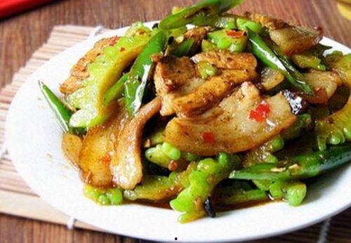 重庆人吃瓜图,尽享夏日清凉美食盛宴