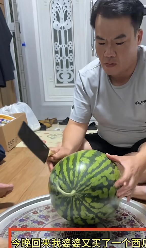 直播吃瓜的问题,揭秘网络直播中的娱乐现象与观众心理