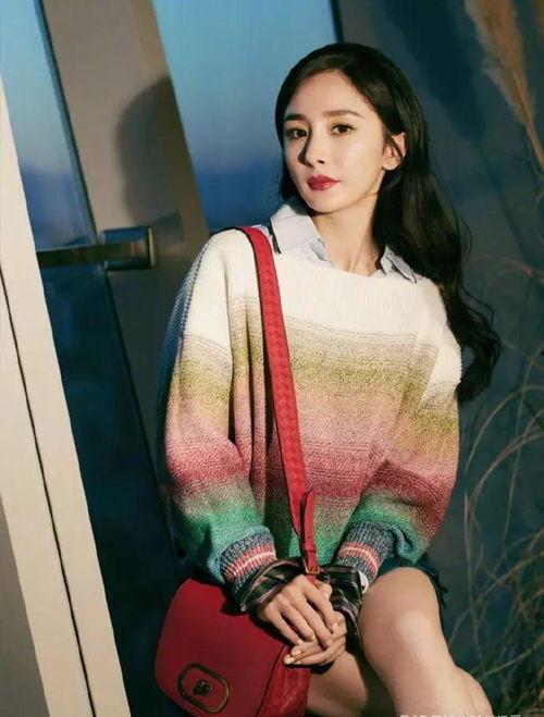 杨幂变吃瓜,娱乐圈风云再起，明星隐私成焦点